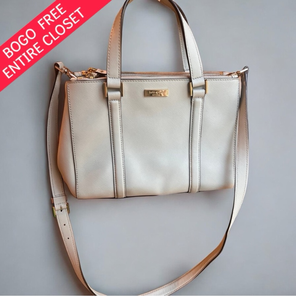 Kate Spade Crossbody With Detachable Strap & Gold-Tone Hardware